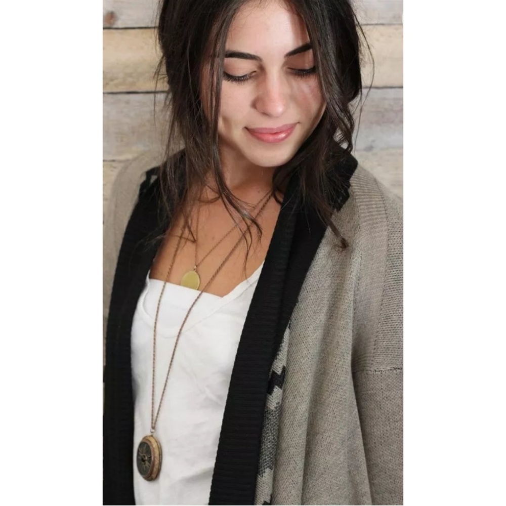 Contrast collar aztec print cardigan - Picture 3 of 5